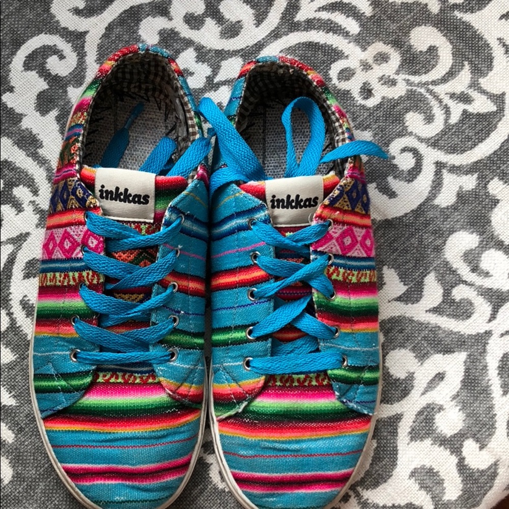 RARE colorful Inkkas tennis shoes